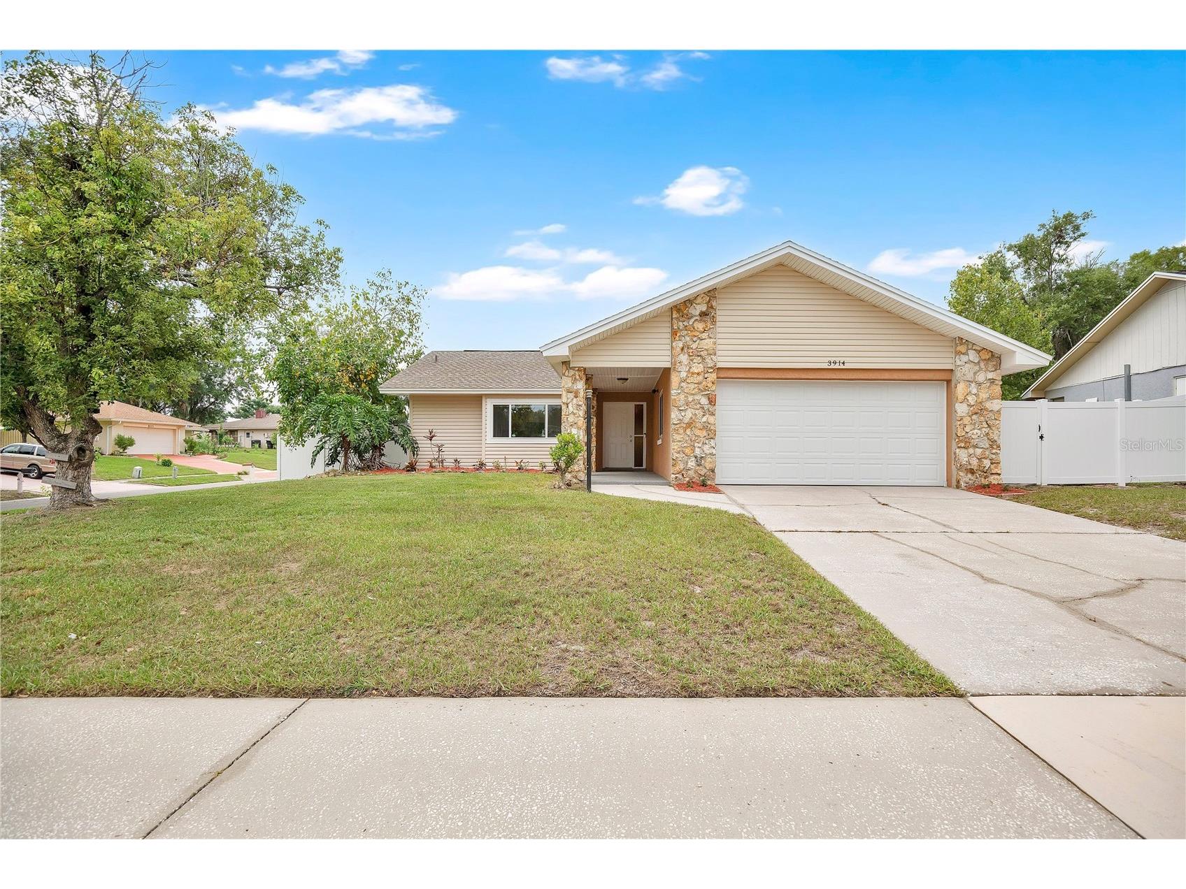 3914 Foothills Drive Orlando FL 32810 O6424555 image1