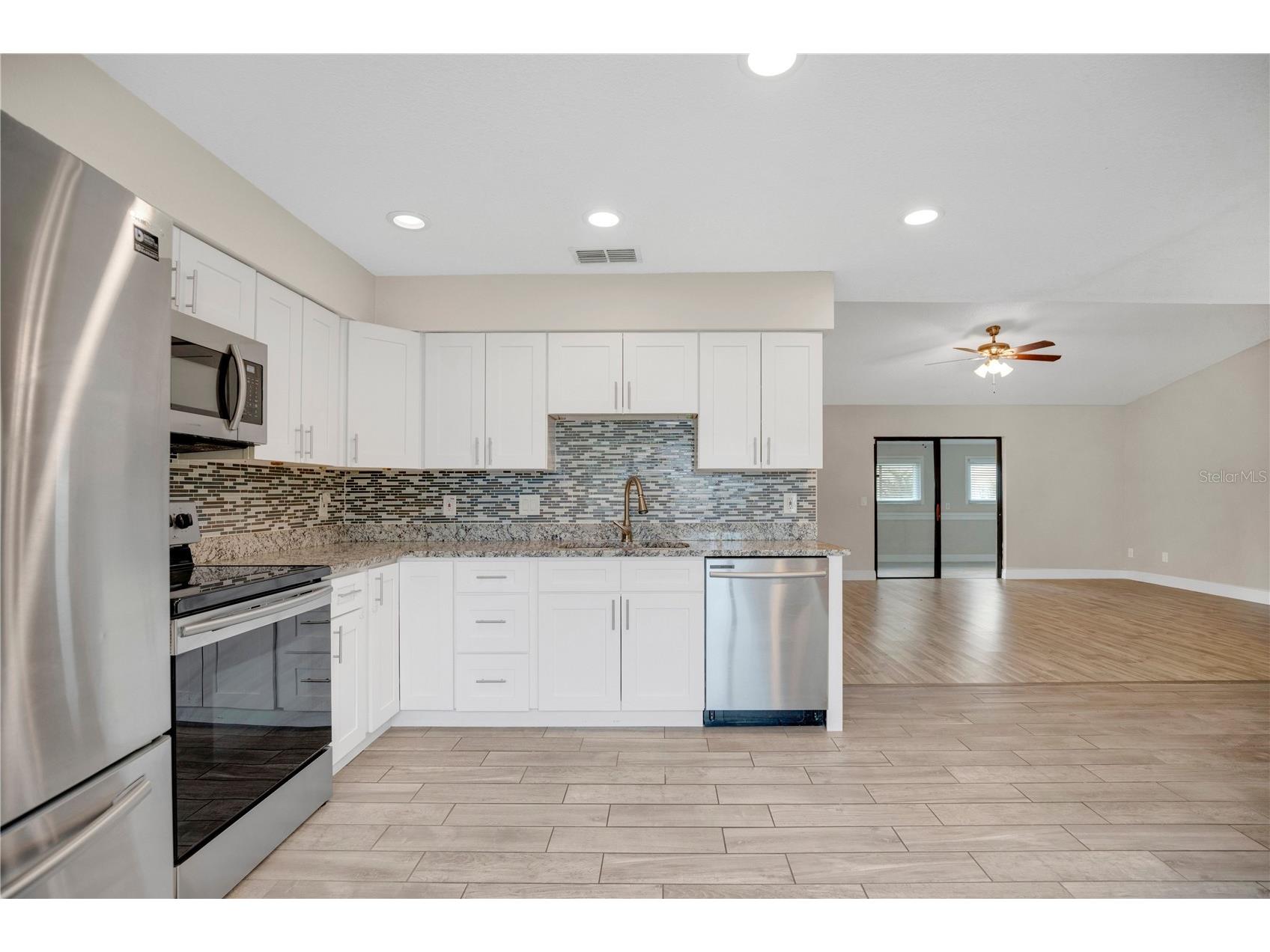 3914 Foothills Drive Orlando FL 32810 O6424555 image8