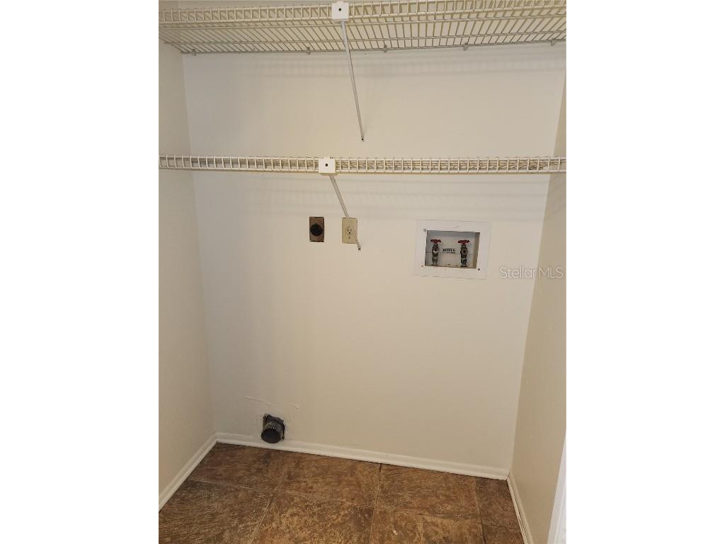 3914 Gatewood Drive Sarasota FL 34232 A4671297 image20