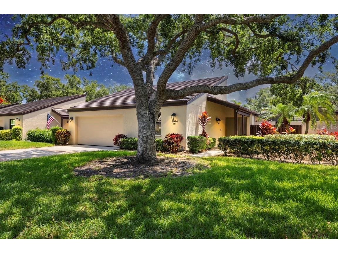 3914 Glen Oaks Manor Drive Sarasota FL 34232 A4653354 image1