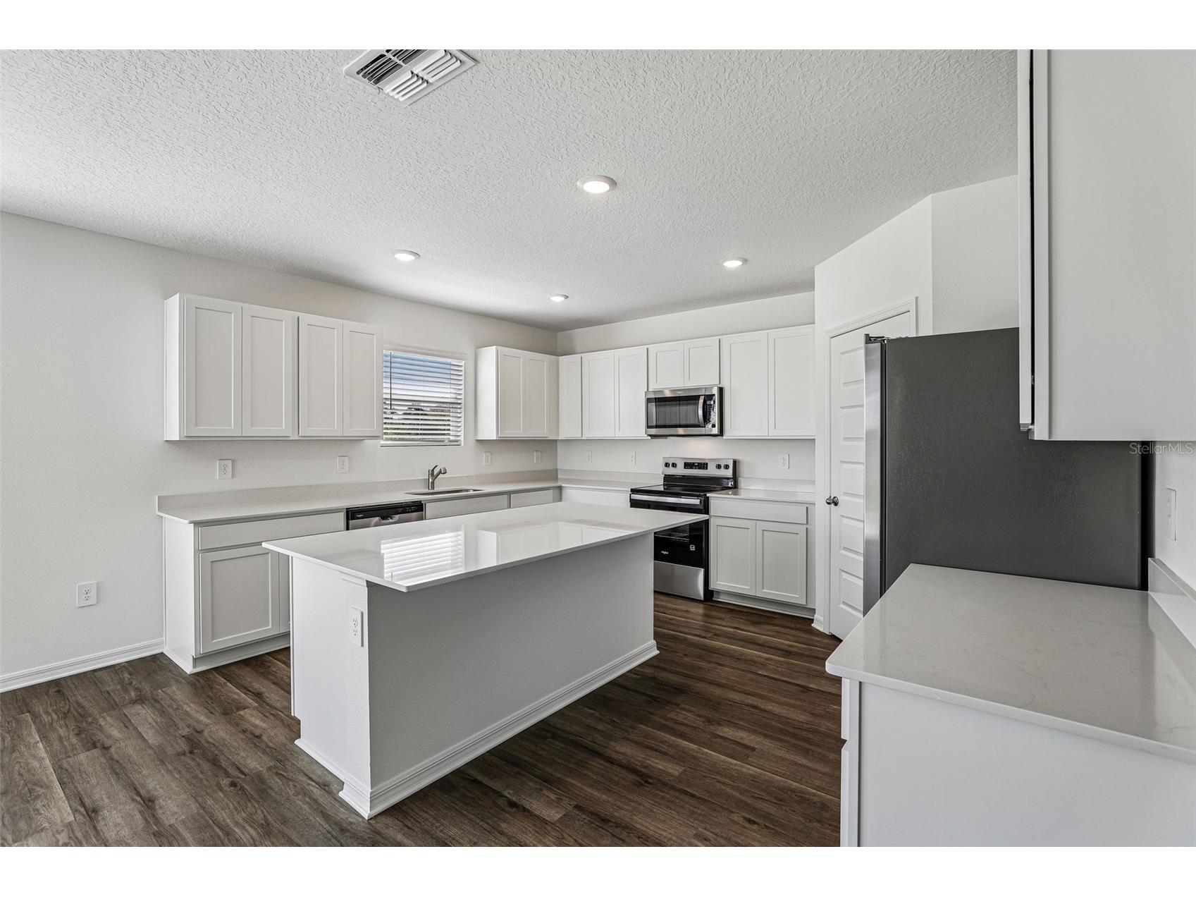 3914 Limeklin Falls Loop Davenport FL 33837 O6425765 image5