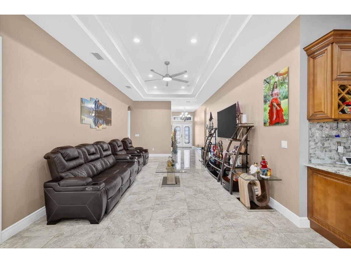 3914 Sligh Avenue Tampa FL 33614 TB8439520 image14