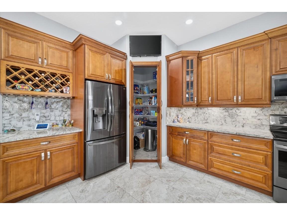 3914 Sligh Avenue Tampa FL 33614 TB8439520 image19