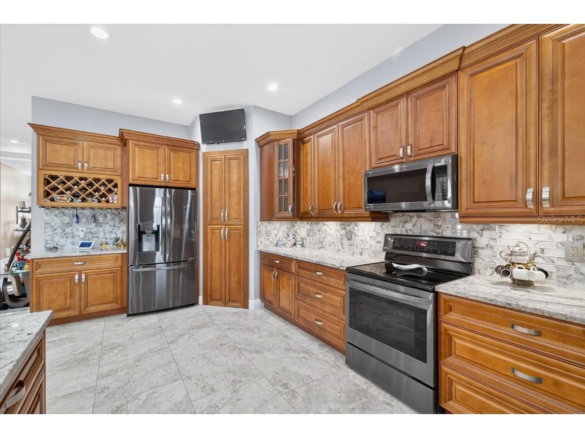 3914 Sligh Avenue Tampa FL 33614 TB8439520 image20