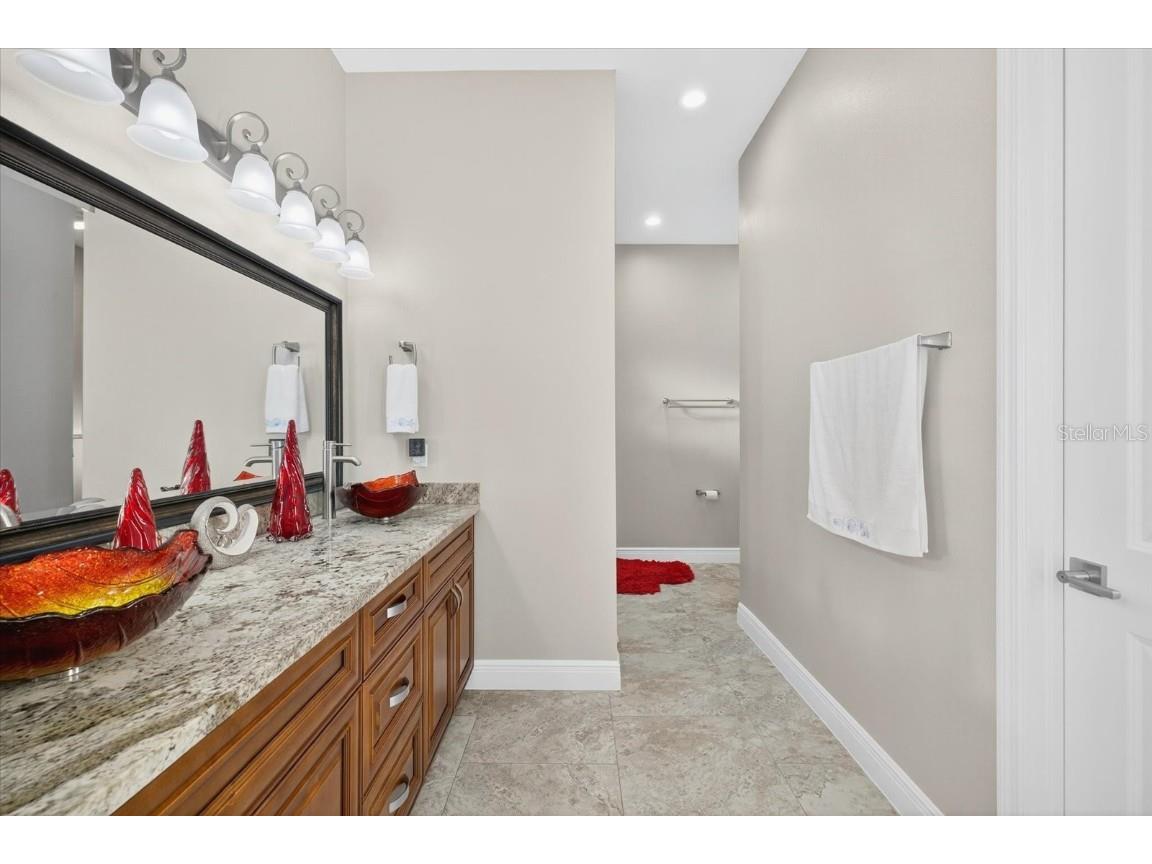 3914 Sligh Avenue Tampa FL 33614 TB8439520 image29