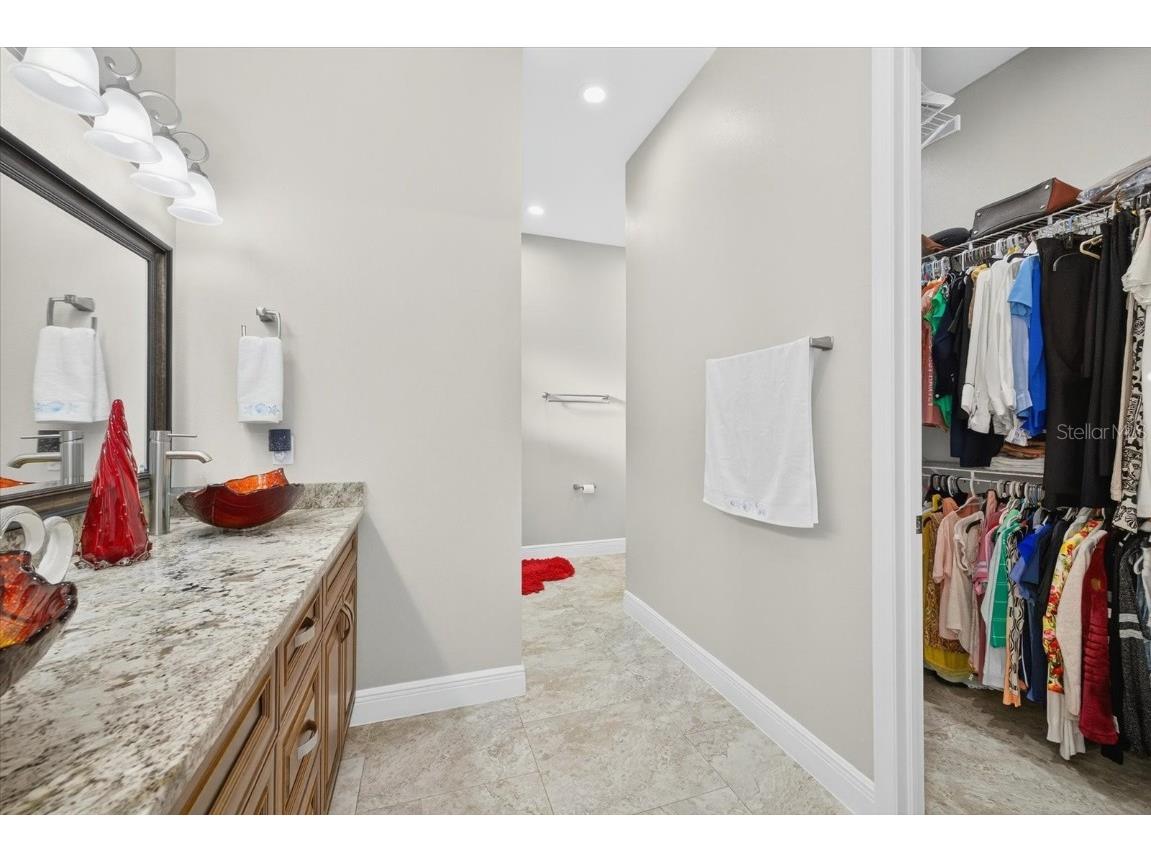 3914 Sligh Avenue Tampa FL 33614 TB8439520 image30