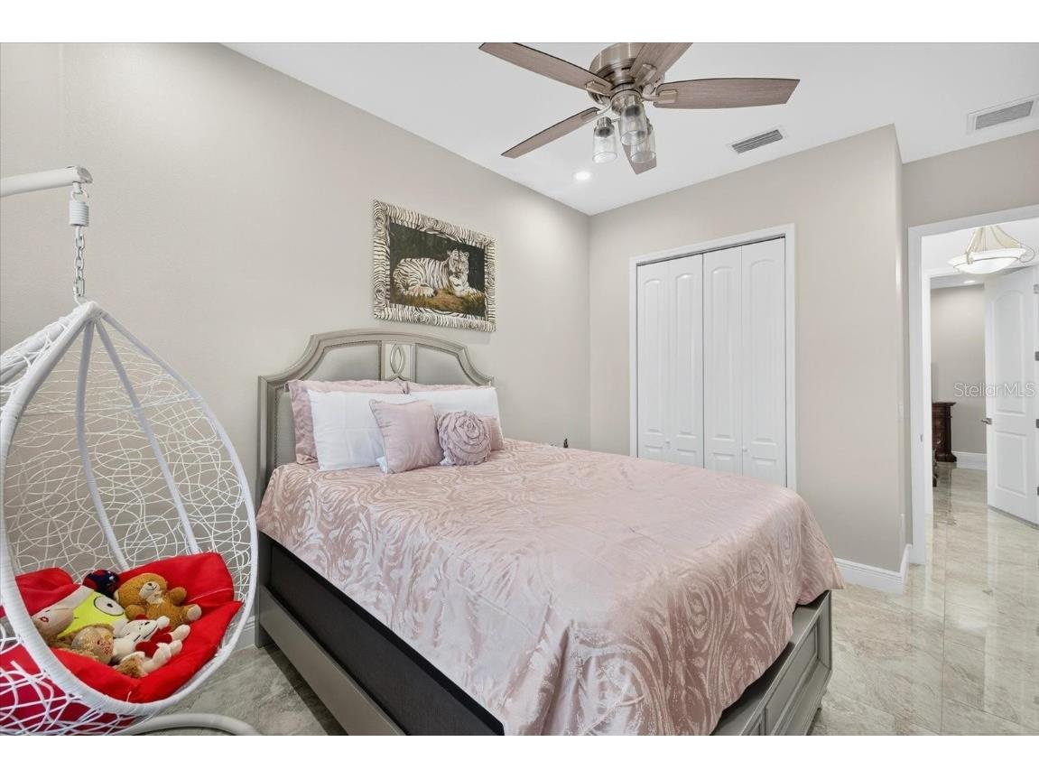 3914 Sligh Avenue Tampa FL 33614 TB8439520 image38