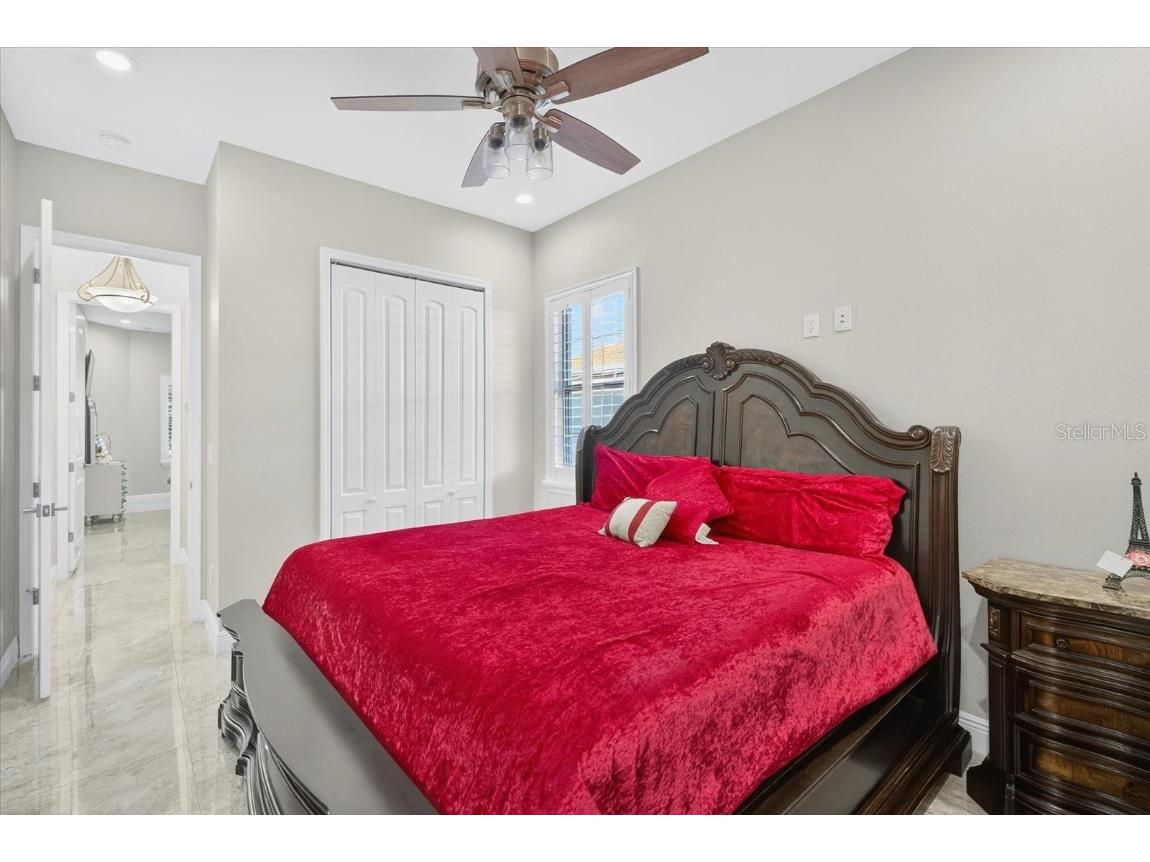 3914 Sligh Avenue Tampa FL 33614 TB8439520 image40