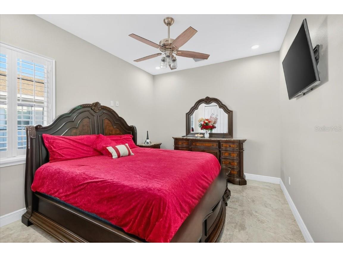 3914 Sligh Avenue Tampa FL 33614 TB8439520 image41