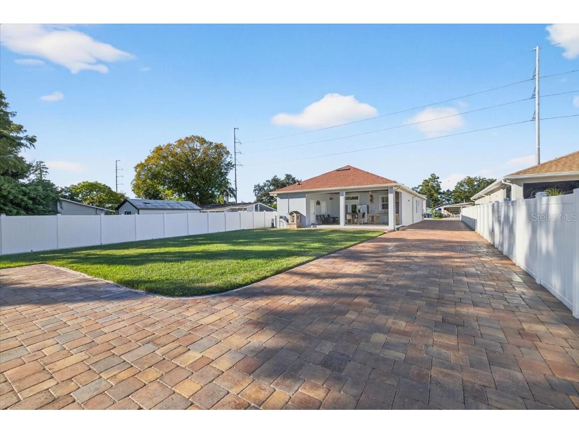 3914 Sligh Avenue Tampa FL 33614 TB8439520 image46