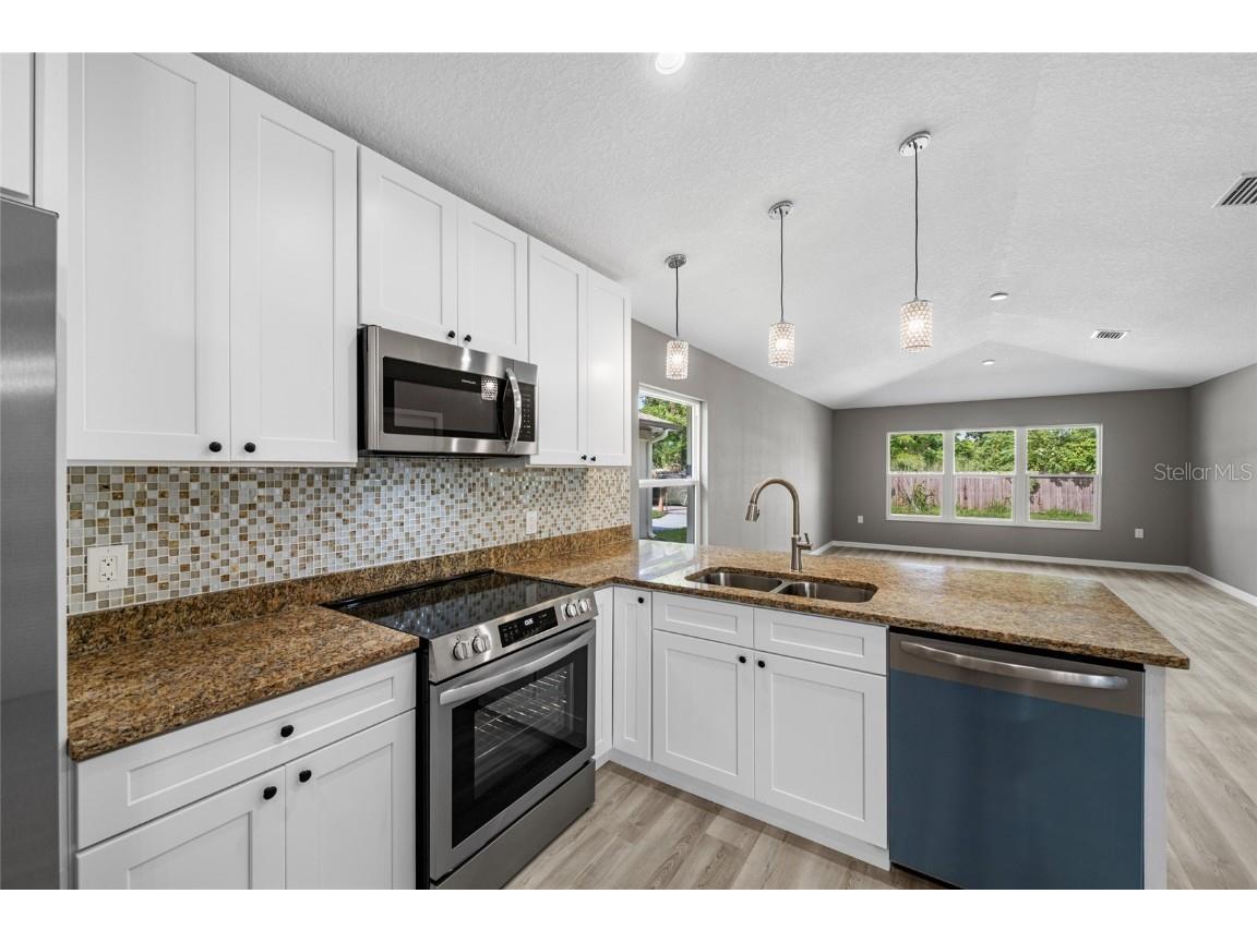 3914 Walnut Avenue Sarasota FL 34234 A4663502 image14