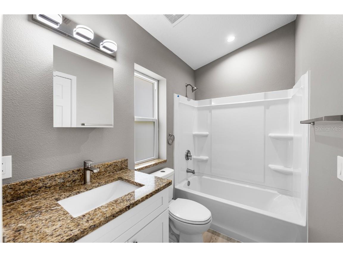 3914 Walnut Avenue Sarasota FL 34234 A4663502 image22