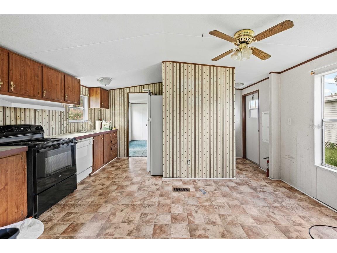 39140 Orient Avenue Zephyrhills FL 33542 TB8419135 image21