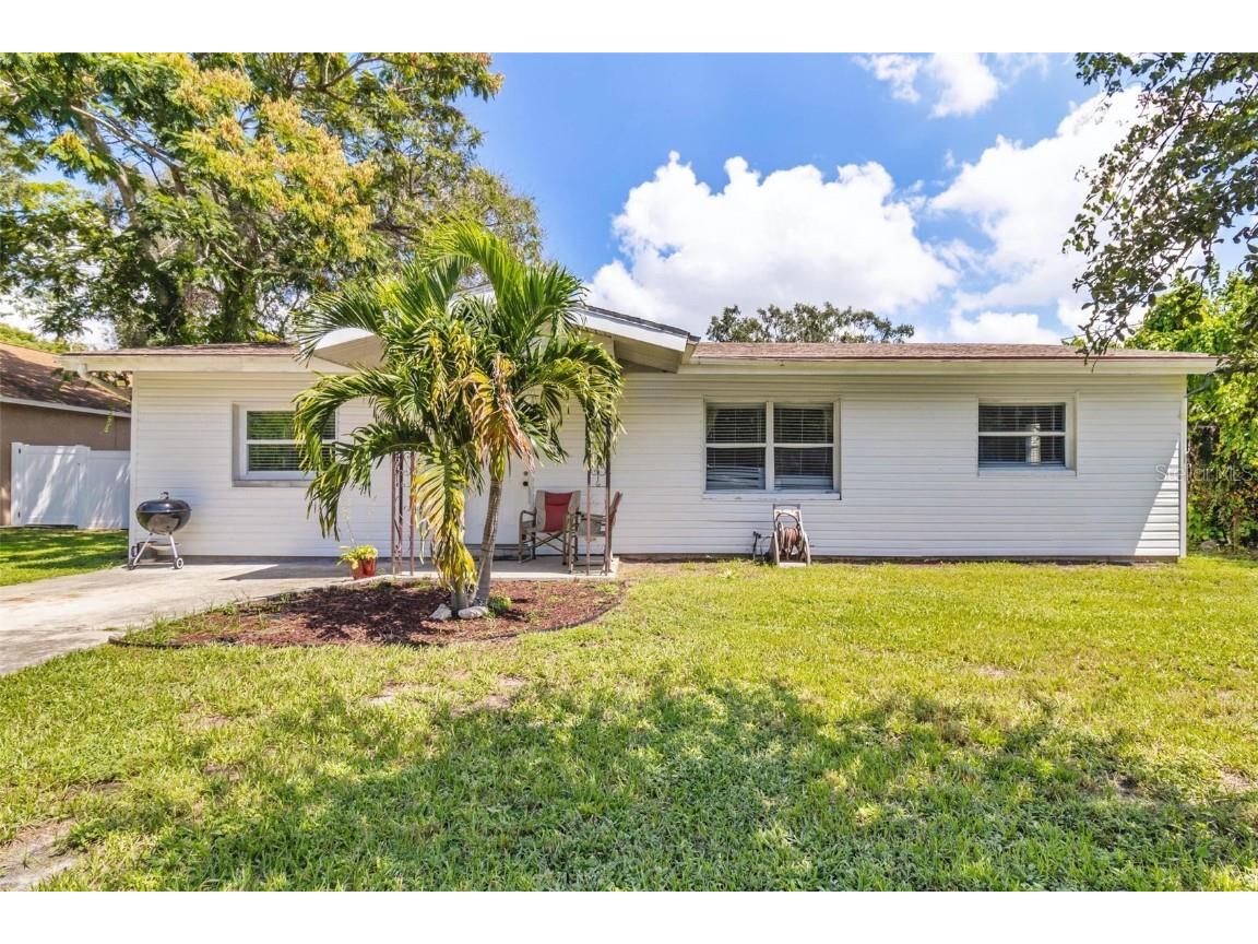 3915 51st Avenue N Saint Petersburg FL 33714 U8211059 image1