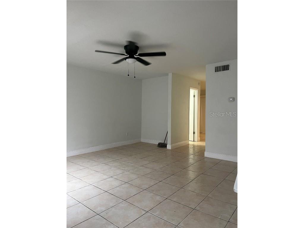 3915 Coronation Court #204 Orlando FL 32839 S5092103 image1