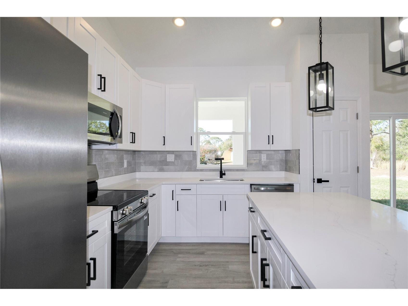 3915 El Rado Avenue Sebring FL 33872 O6375041 image10