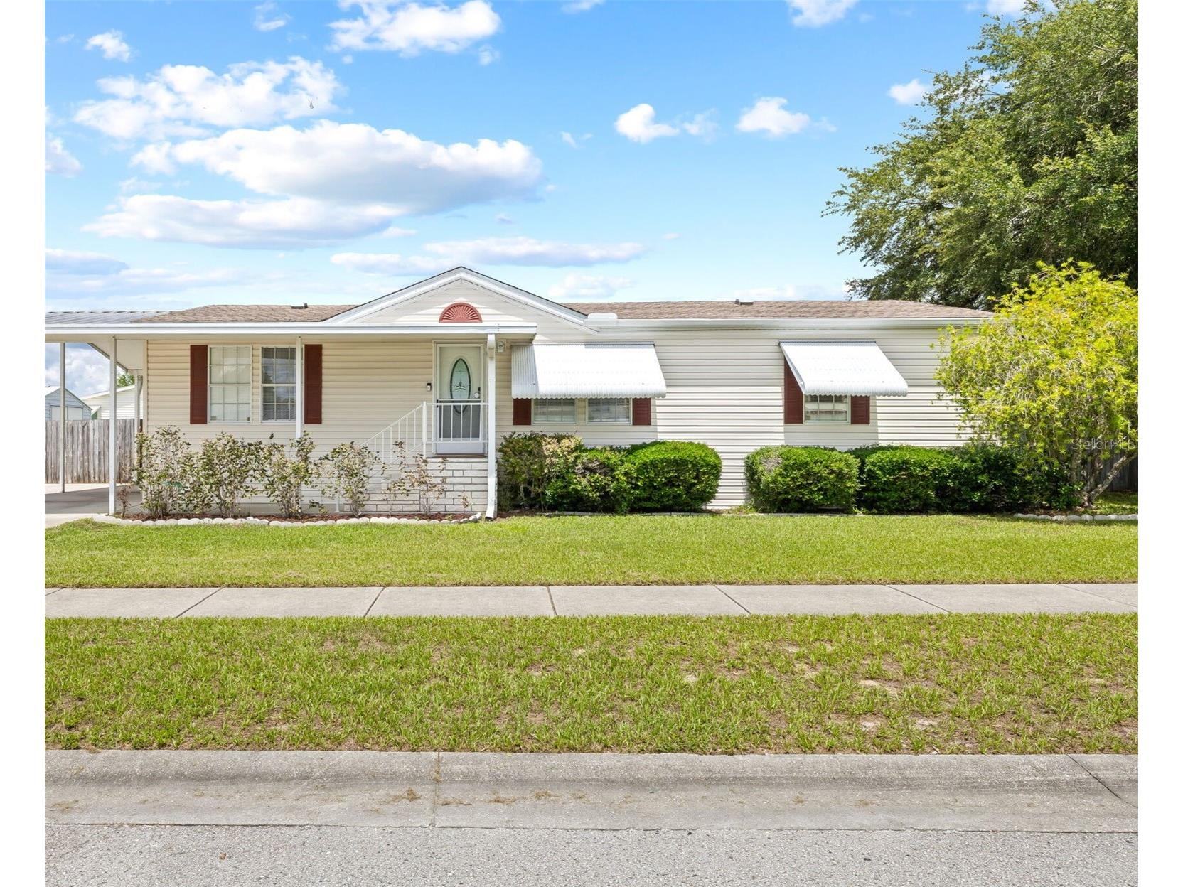 3915 Kiah Drive Wesley Chapel FL 33543 L4957132 image1