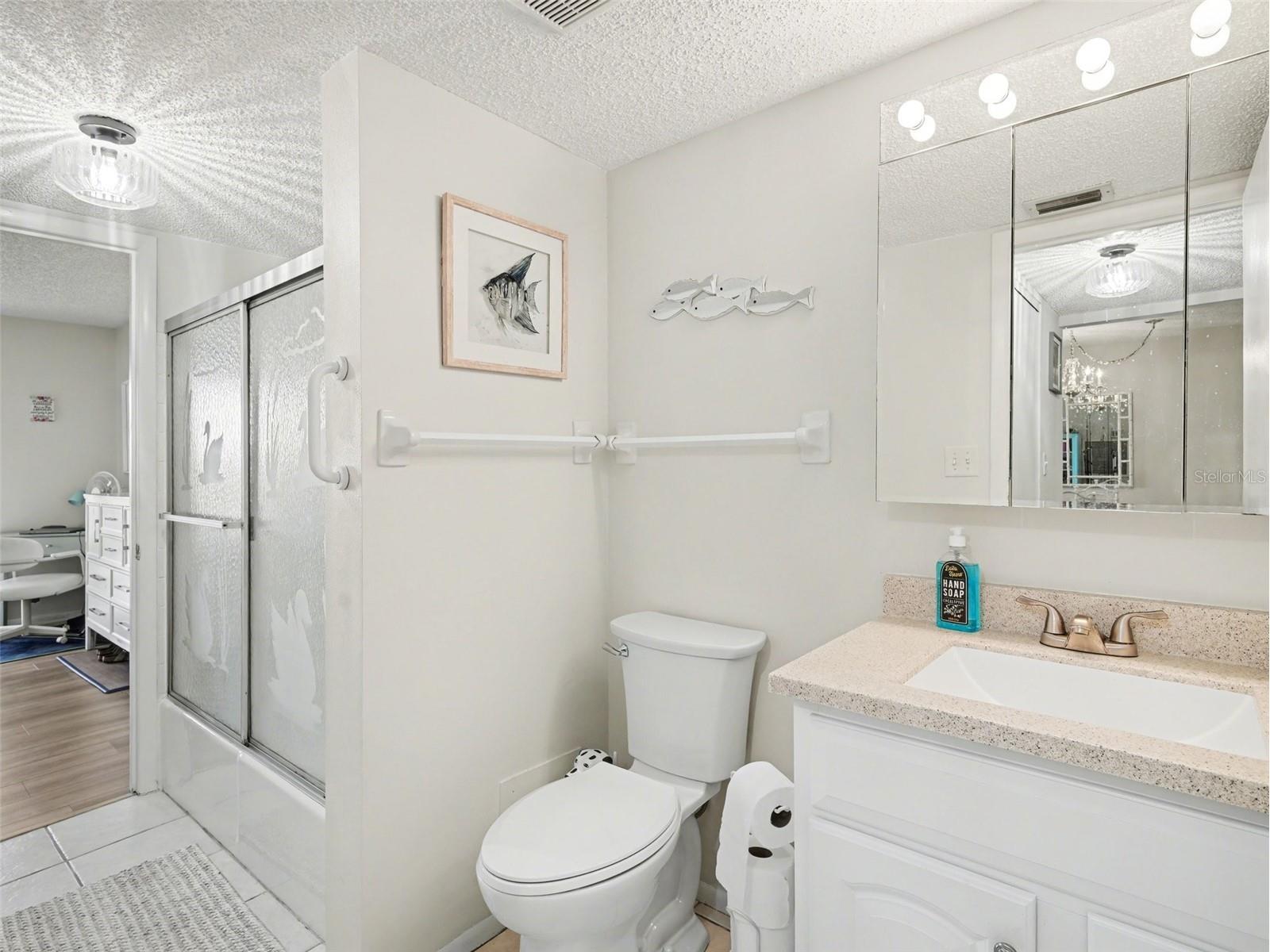 3915 Lake Bayshore Drive #306 Bradenton FL 34205 TB8507468 image17
