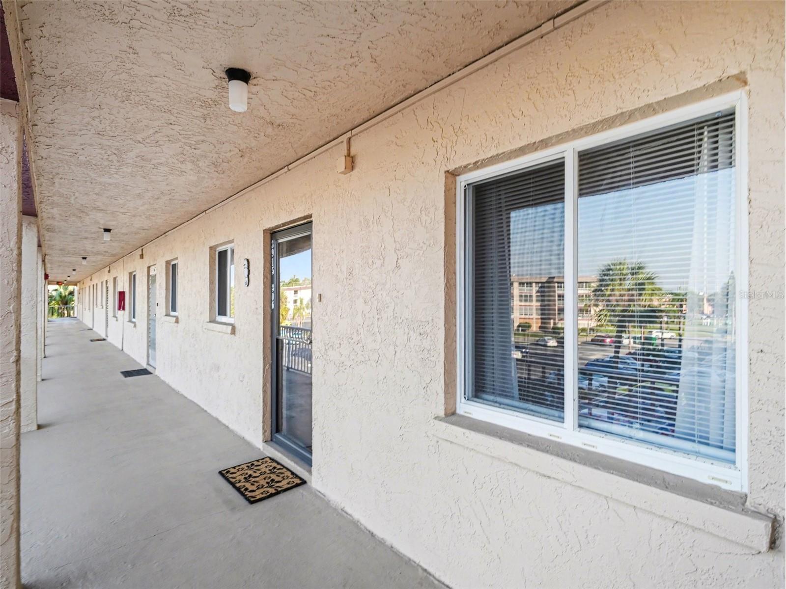 3915 Lake Bayshore Drive #306 Bradenton FL 34205 TB8507468 image2