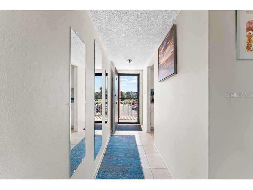 3915 Lake Bayshore Drive #BLDG F 306 Bradenton FL 34205 A4668719 image3