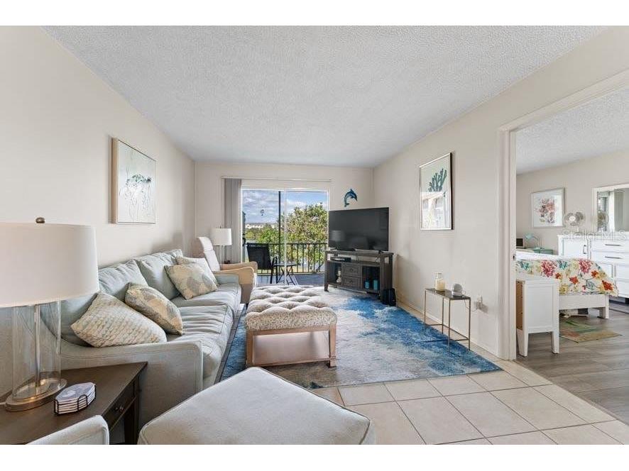 3915 Lake Bayshore Drive #BLDG F 306 Bradenton FL 34205 A4668719 image5