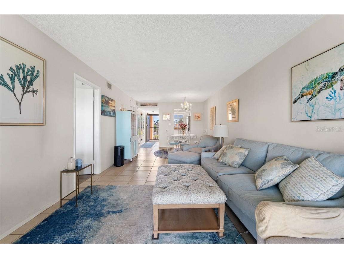 3915 Lake Bayshore Drive #BLDG F 306 Bradenton FL 34205 A4668719 image7