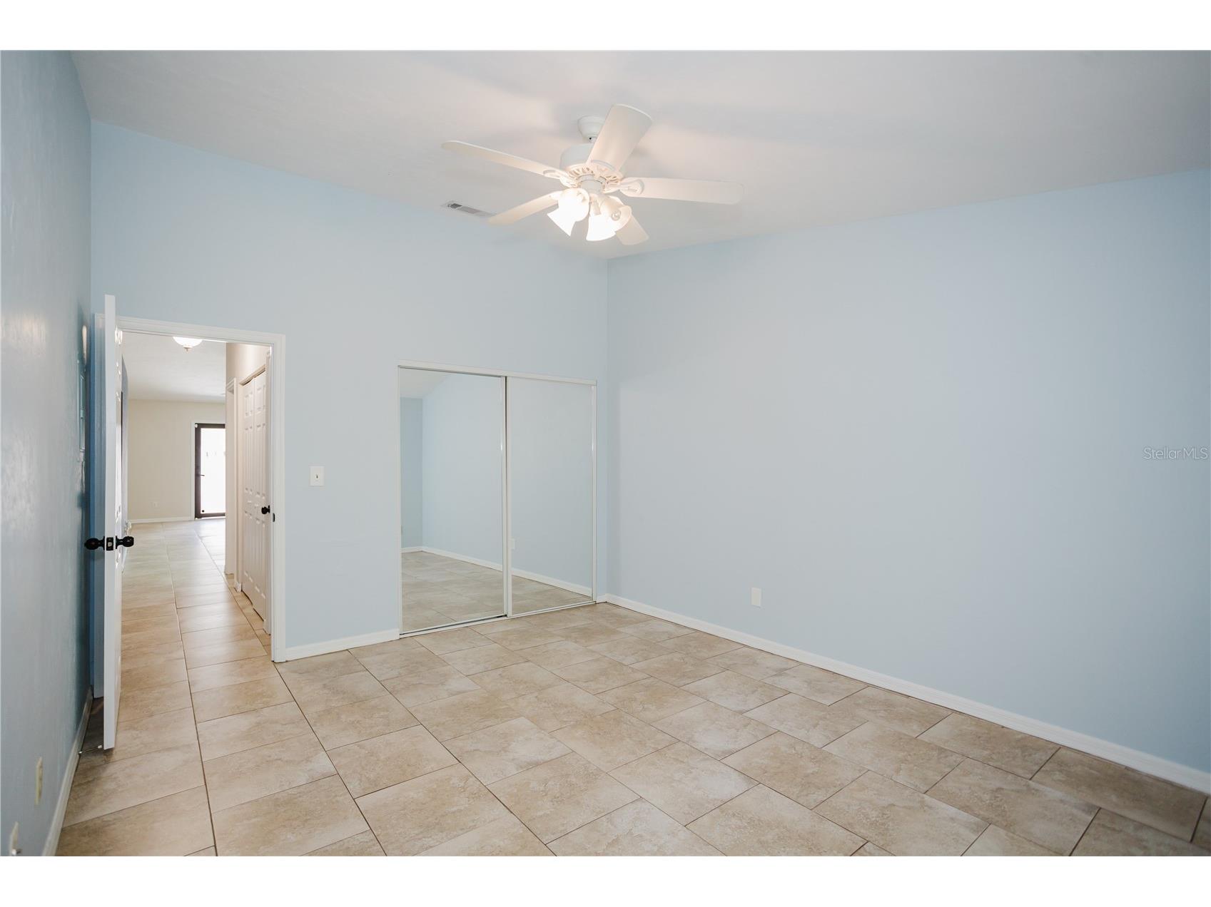 3915 NW 7th Place Gainesville FL 32607 GC541739 image13