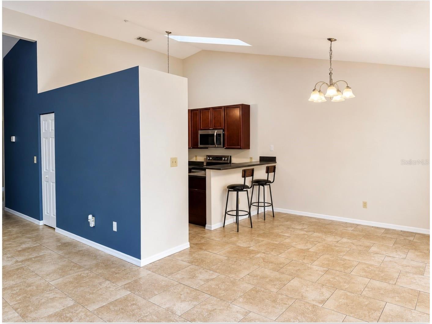 3915 NW 7th Place Gainesville FL 32607 GC541739 image4