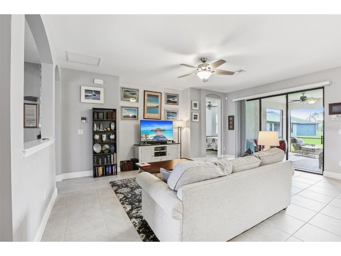 3915 Salida Delsol Drive Sun City Center FL 33573 TB8434987 image8