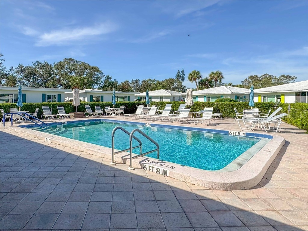 3915 Schwalbe Drive #128 Sarasota FL 34235 A4601517 image6