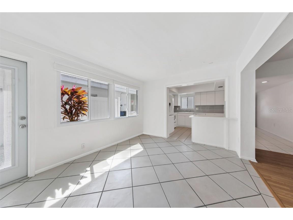 3915 Schwalbe Drive #128 Sarasota FL 34235 A4601517 image9