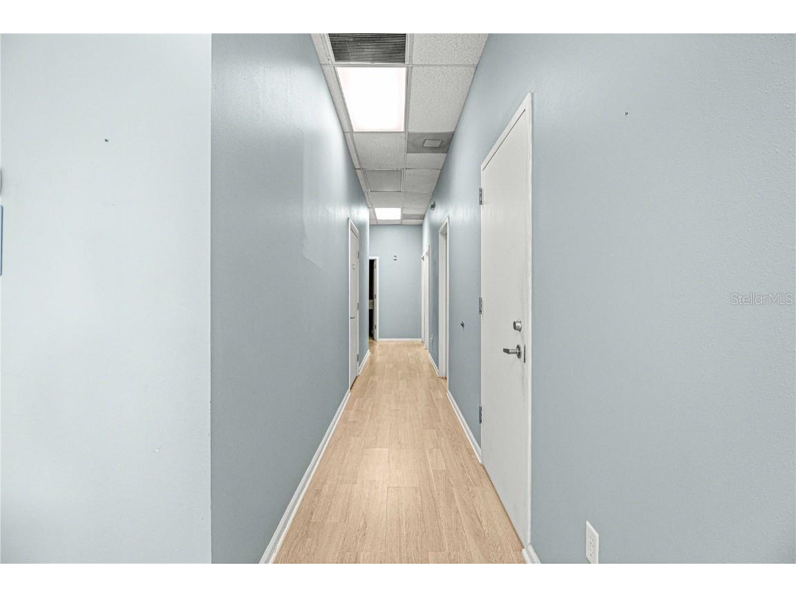 3915 SE Lake Weir Avenue, Ocala, FL, 34480 MLS OM665684 Edina Realty