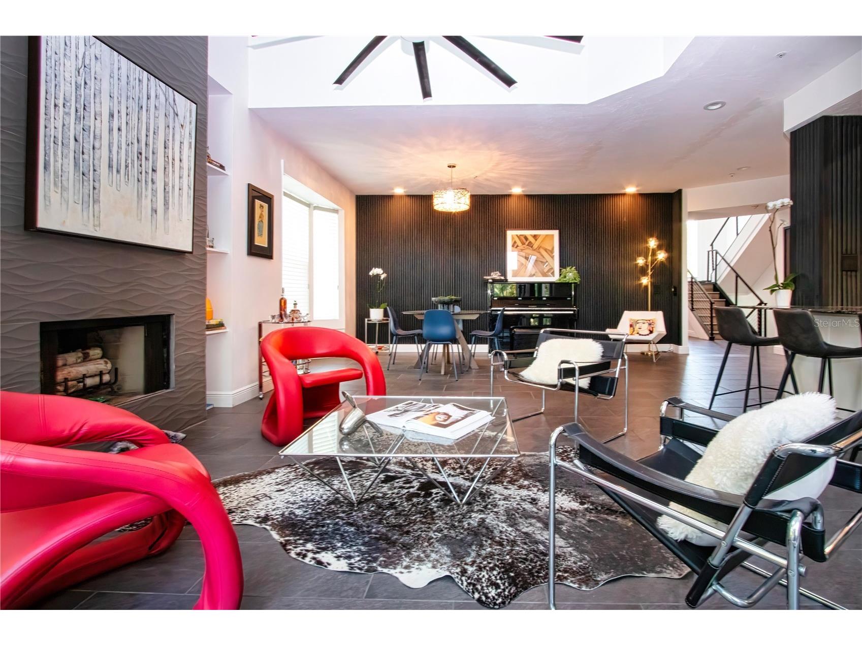 3915 Somerset Drive #9 Sarasota FL 34242 A4698567 image12