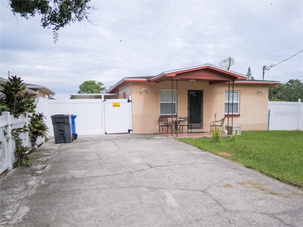 3915 Spence Avenue Tampa FL 33614 T3477327 image1
