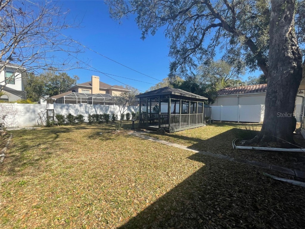 3915 W Swann Avenue Tampa FL 33609 TB8440231 image14