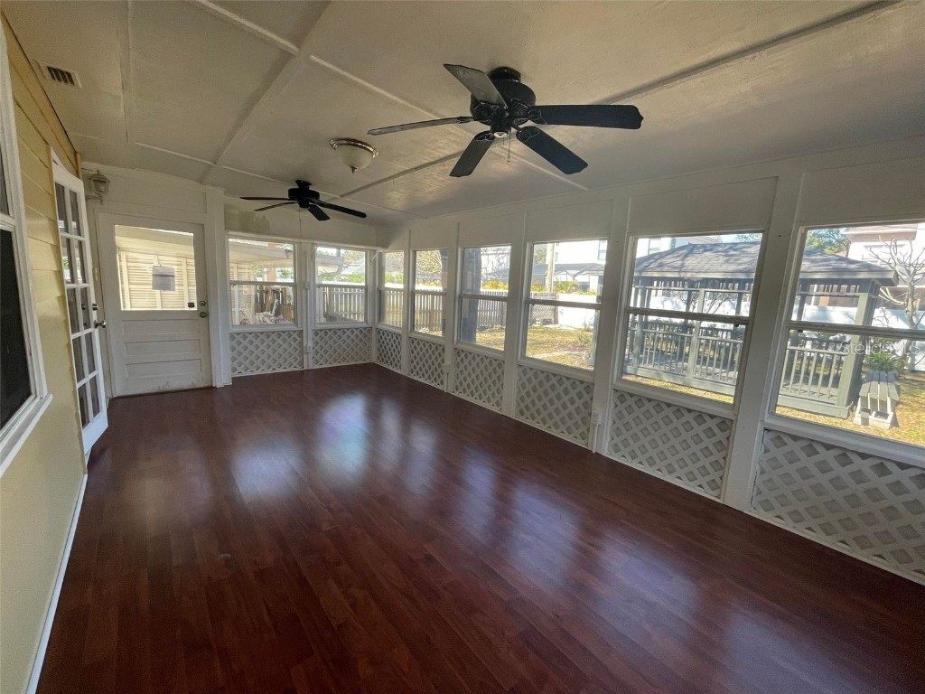 3915 W Swann Avenue Tampa FL 33609 TB8440231 image6