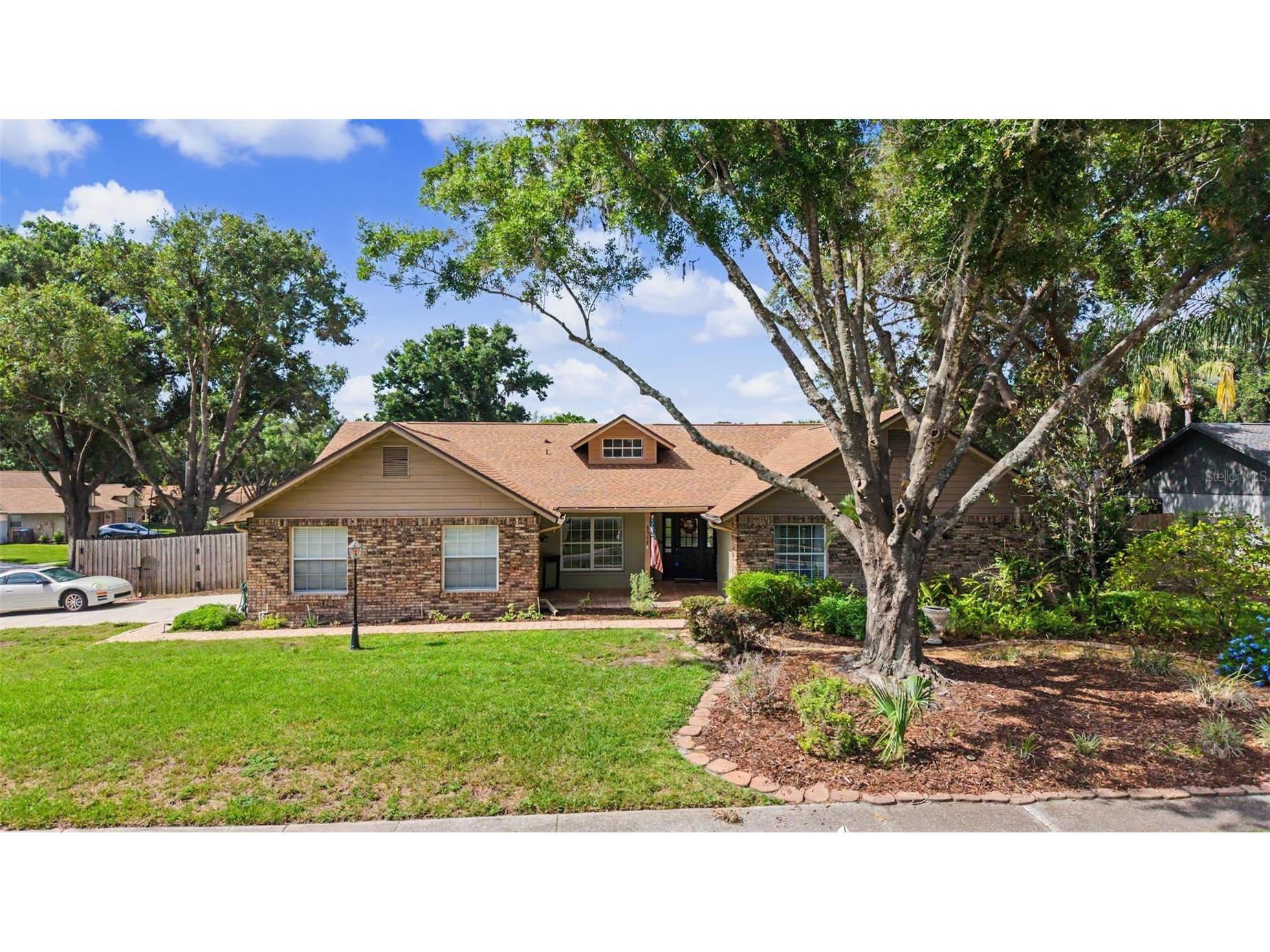3916 Broomsedge Lane Valrico FL 33596 TB8518406 image1