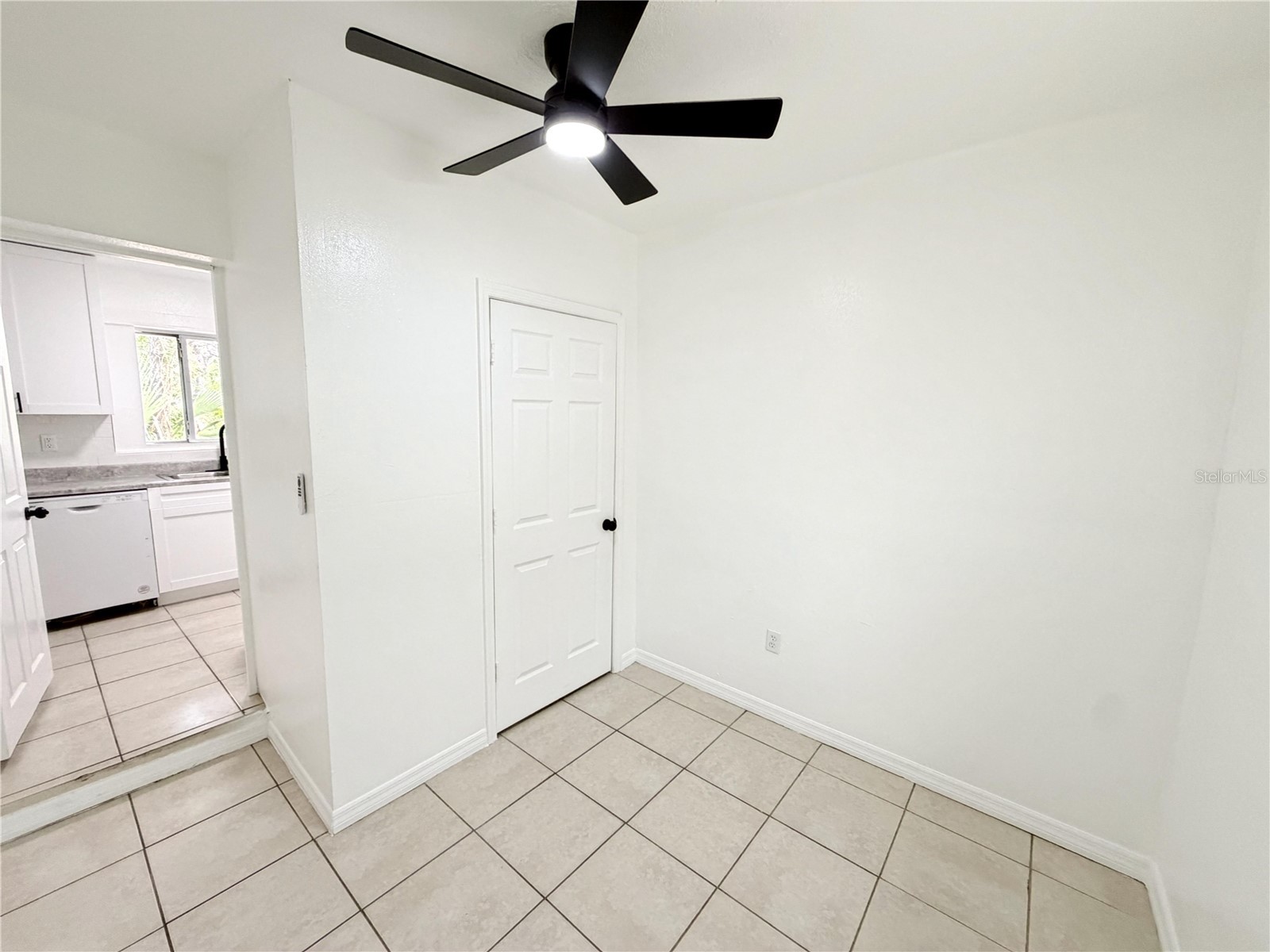 3916 E Genesee Street Tampa FL 33610 TB8505801 image3