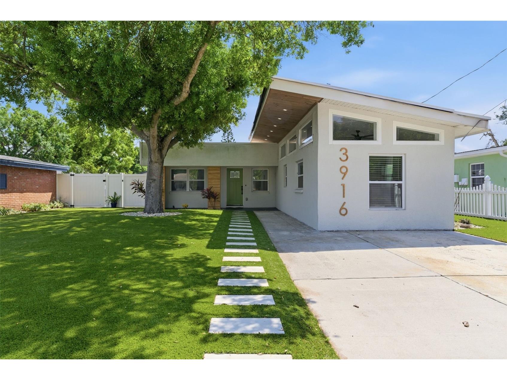 3916 Iowa Avenue W Tampa FL 33616 TB8491246 image1