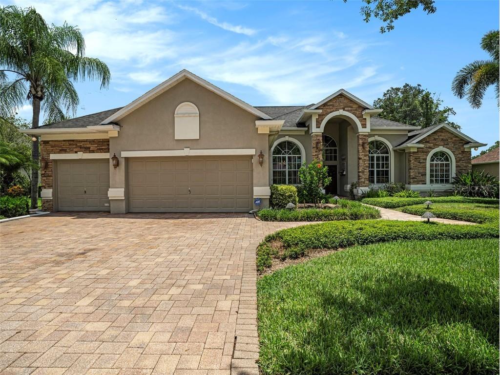 3916 S Nine Drive Valrico FL 33596 T3541513 image1