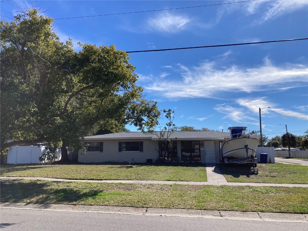 3916 W Wisconsin Avenue Tampa FL 33616 A4596218 image1