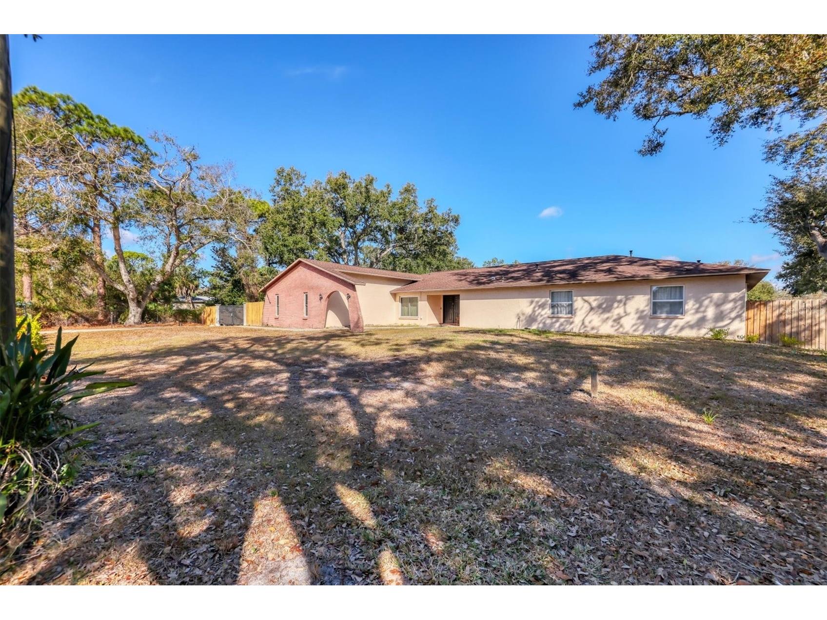 3917 Desoto Road Sarasota FL 34235 A4681269 image2