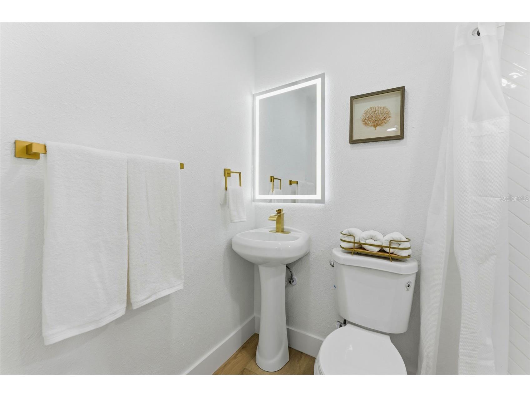 3917 E Eden Roc Circle Tampa FL 33634 TB8504490 image16