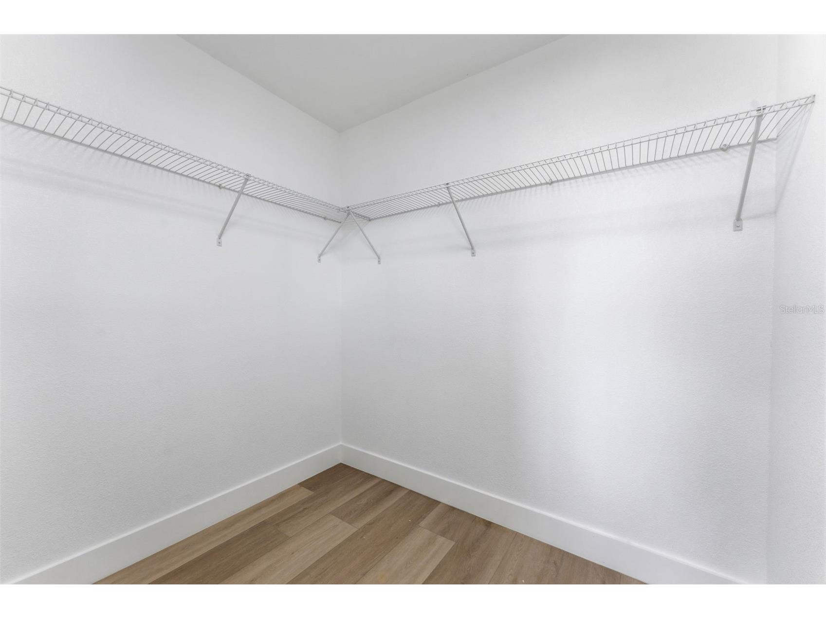 3917 E Eden Roc Circle Tampa FL 33634 TB8504490 image32