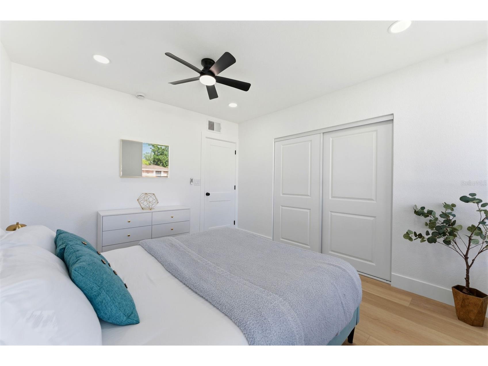3917 E Eden Roc Circle Tampa FL 33634 TB8504490 image37