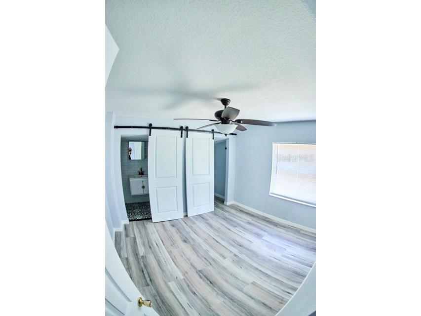 3917 E Hanna Avenue Tampa FL 33610 TB8491795 image8