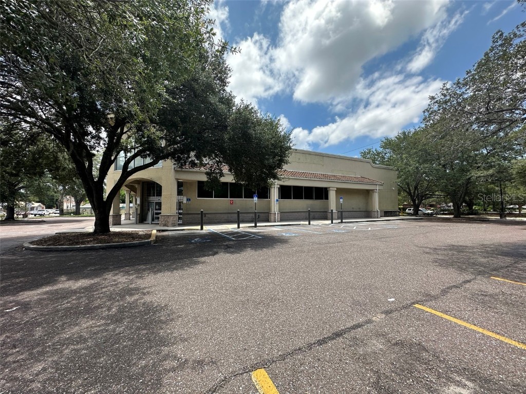 3917 N Nebraska Avenue Tampa FL 33603 TB8345181 image6