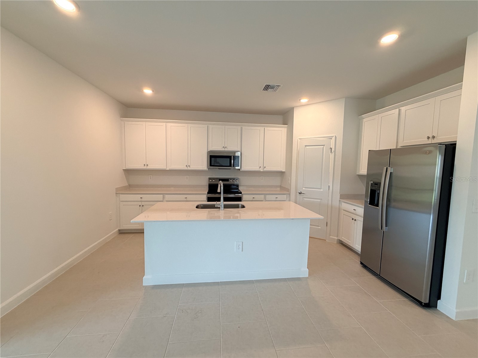 3917 Passion Vine Dr Alva FL 33920 C7526381 image4