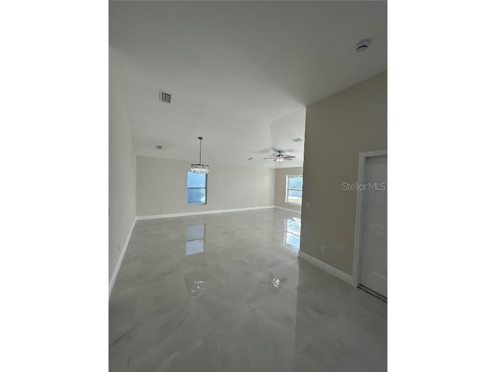 3917 W Robson Street Tampa FL 33614 TB8456872 image10