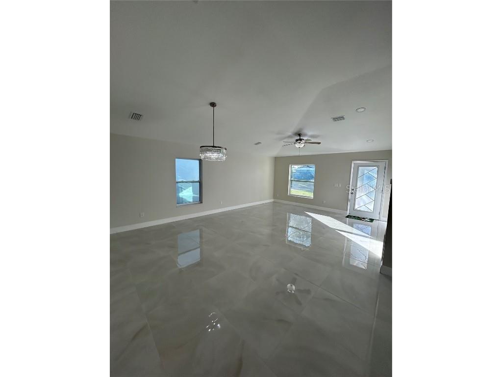 3917 W Robson Street Tampa FL 33614 TB8456872 image5